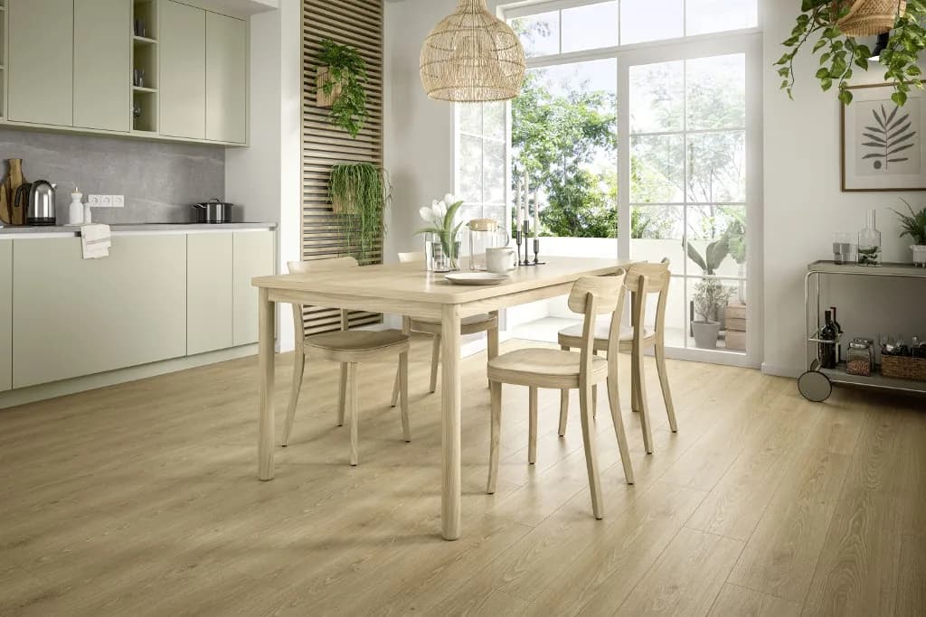 Parquet cuisine et salle de bain à Tanger : guide Aqua EGGER